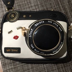 Besty Johnson camera purse